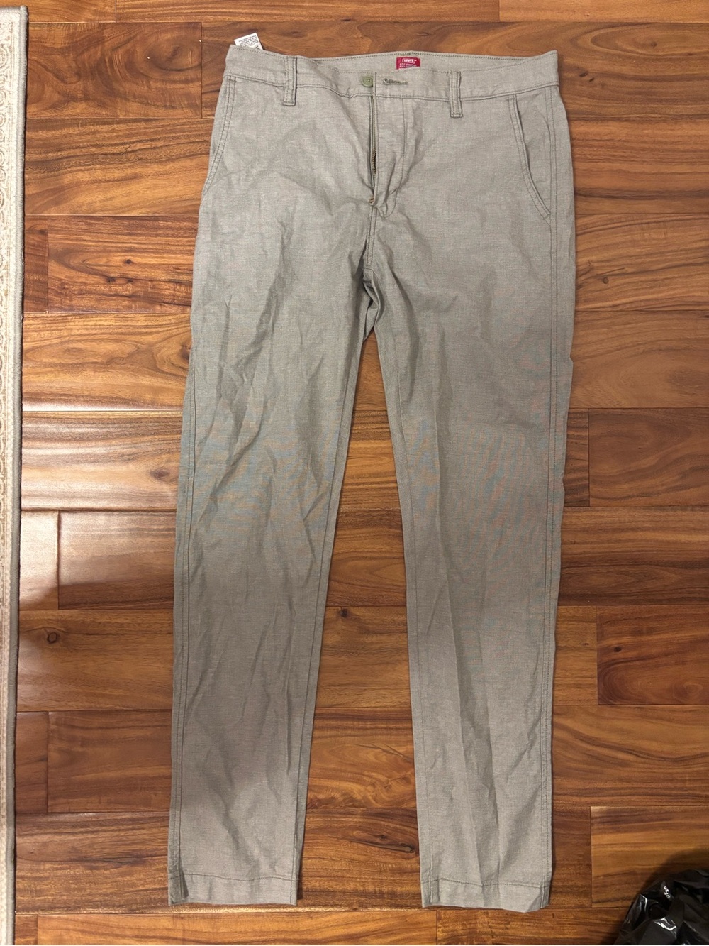 Levi's Men's Chinos in Light Gray